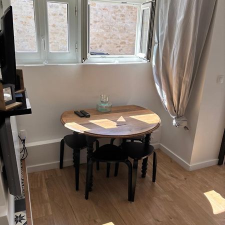 La Tete Dans Les Etoiles Appartement Aumont-en-Halatte Buitenkant foto